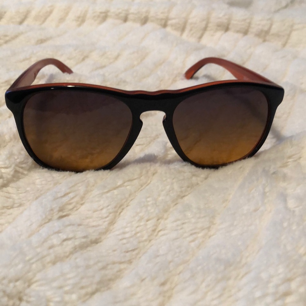 Modern Amusement Sunglasses